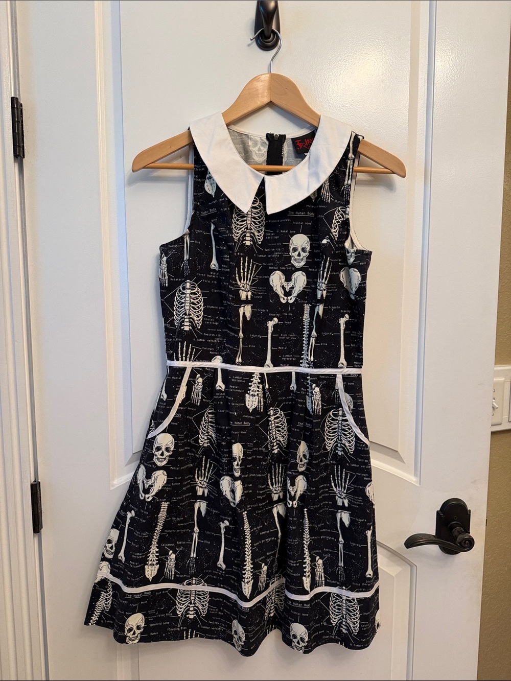 Folter Black Skeleton Print Dress with White Collar M glows!